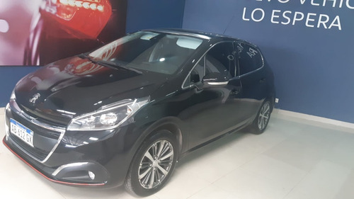 Peugeot 208 Feline