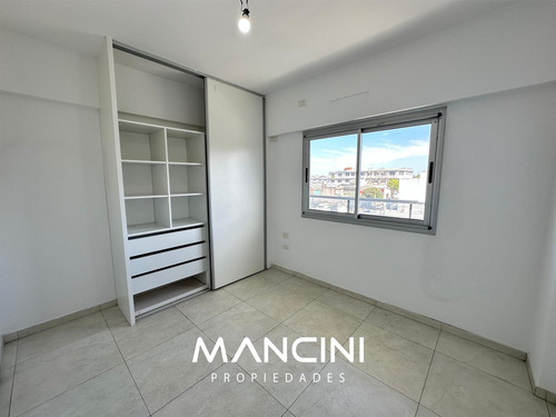 Departamento En Venta De 3 Ambientes - San Martin