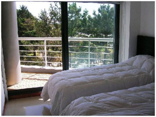 Venta De Apartamento 2 Dormitorios En Roosevelt