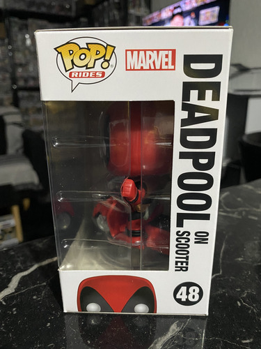 Figura Funko Pop! - Deadpool - Deadpool On Scooter (48