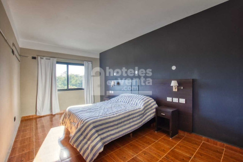 Hotel En Venta - Villa Carlos Paz - Cordoba - Ar-cb12-4