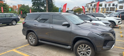 Toyota Fortuner 2.7l