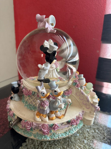 Esfera De Nieve Boda De Mickey Y Minnie (Usado)