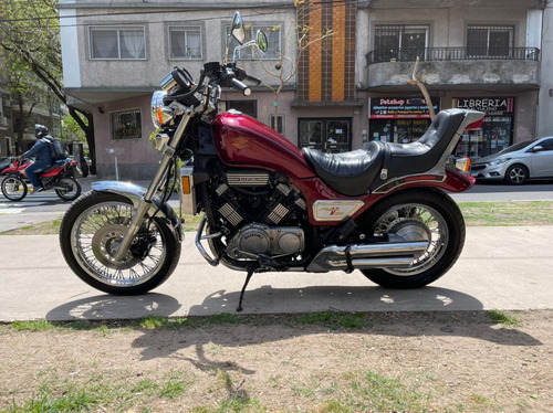 Imagen 4 de 15 de Suzuki Madura Gv 1200