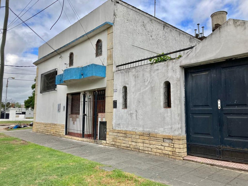Imagen 1 de 21 de Venta Galpon/local/jardin, Villa Bllester 196 M2