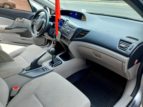 Honda Civic 1.8 Lxs Mt 140cv 2015
