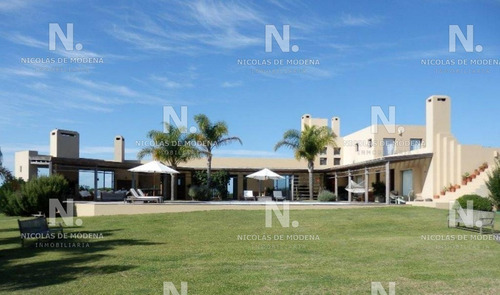 Hermosa Chacra En Venta.- Ref: 3719