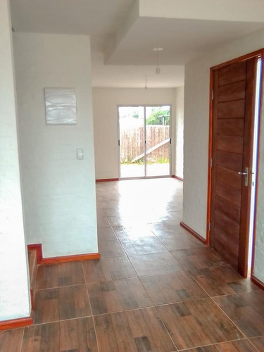 Imagen 3 de 18 de Venta Casa Solymar Tres Dormitorios