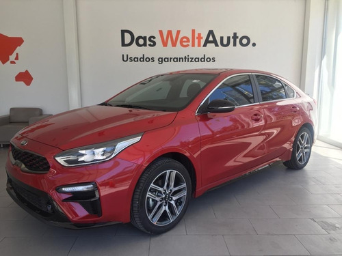 Imagen 8 de 15 de Kia Forte 2.0 Gt Line At