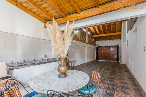Casa 4 Amb En Ciudad Evita - Apto Credito - Pileta