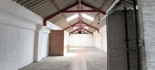 Venta Bodega Y Lote Barrio Cristobal Colon