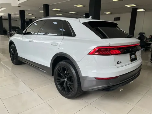 Audi Q8 MHEV QUATTRO PROGRESSIVE AT 4X4