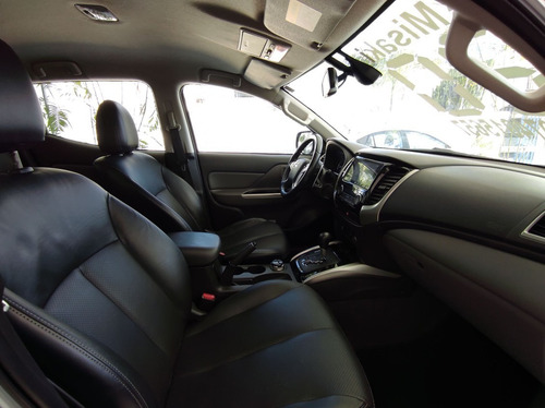 Imagem 9 de 12 de Mitsubishi L200 Triton 2.4 16v Turbo Sport Hpe-s Cd 4x4