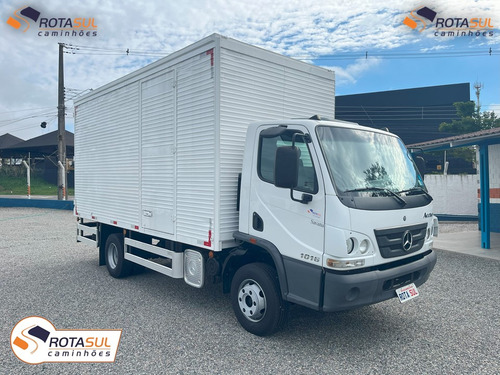 M.benz Accelo 1016 2019