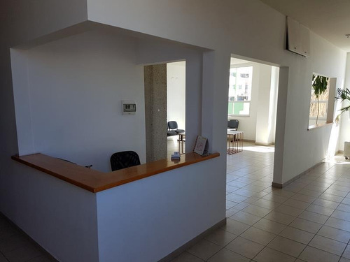 Imagen 6 de 12 de Oficina Comercial En Renta Zona Centro