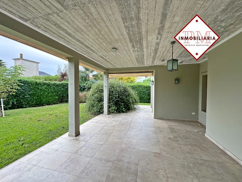 Casa En Venta En Fincas De Iraola 2 - Una Sola Planta! -
