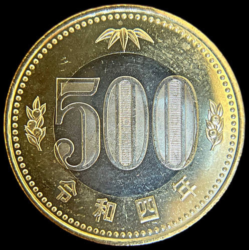 Japon, 500 Yen, 2022. Naruhito. Bimetalica. Sin Circular (Usado)