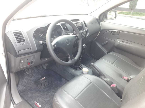 Toyota Hilux .