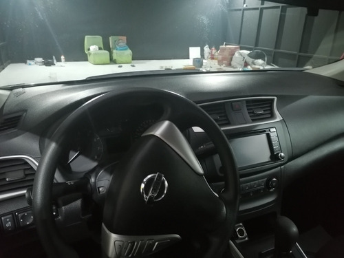 Imagen 4 de 14 de Nissan Sentra Sense Cvt