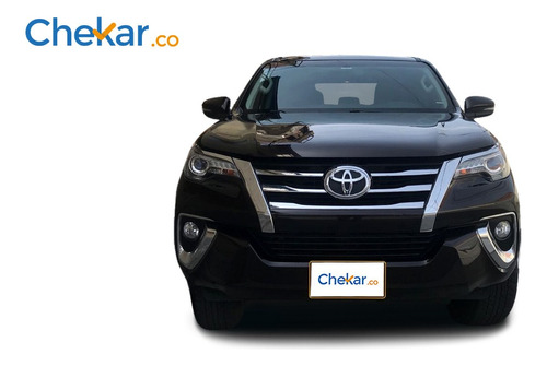 Toyota Fortuner 2.7l Mid