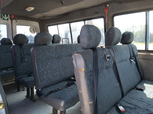 Imagen 12 de 18 de Mercedes-benz Sprinter 2.1 313 Combi 3550 15+1 Te S-airbag
