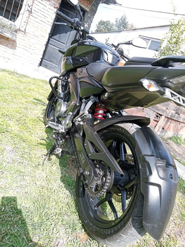 Imagen 6 de 15 de Bajaj Rouser Ns200