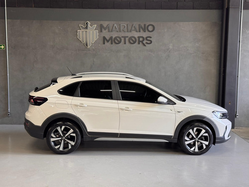 Volkswagen Nivus 1.0 200 TSI TOTAL FLEX HIGHLINE AUTOMÁTICO