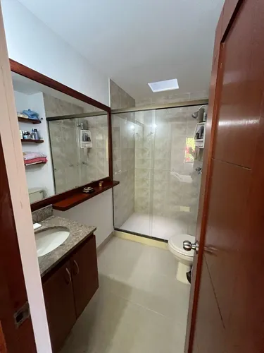 Casa De Dos Niveles En Envigado