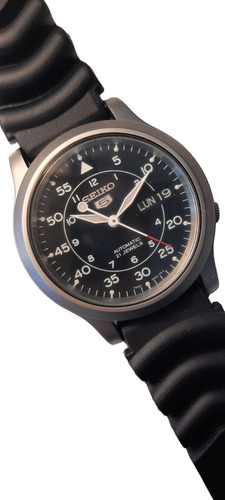 Reloj  Seiko Snk809k1 Military Hombre Malla Silicona Negra
