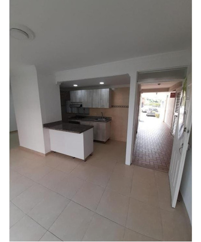 Apartamento En Venta En Cali Valle Del Lili. Cod 15721