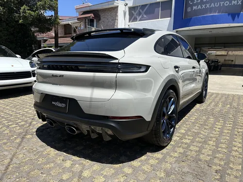 Porsche Cayenne Turbo Gt 2024 Gris