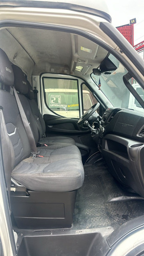 Iveco Daily 35.150 Cs 2021 Baú