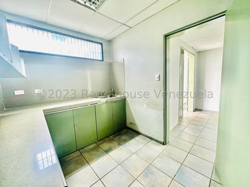 Imagen 15 de 27 de Edificio Comercial En Alquiler/venta Chacao I