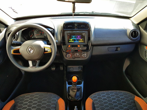 Renault Kwid Outsider - Tomamos Tu Usado