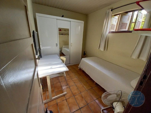 Imagem 15 de 15 de Casa Com Excelente Localizacao No Bairro De Tirol - V-11443