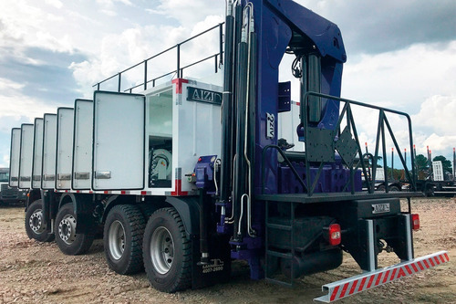 Imagem 3 de 9 de Caminhão Comboio 8000l E Guindaste Munck 45 Ton Vw 31.280