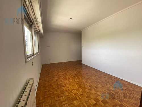 Imagen 3 de 14 de Alquiler Departamento 3 Ambientes Villa Devoto Semipiso