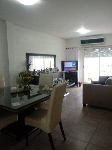 Imagen 3 de 14 de Departamento De 3 Ambientes En Venta - Moron Centro
