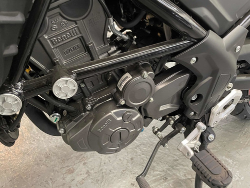 Imagen 11 de 14 de Benelli Trk 251 - Abs