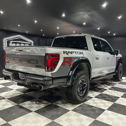 Ford Lobo Raptor R