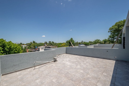 Venta Duplex 2 Amb Con Terraza Y Cochera. Financia