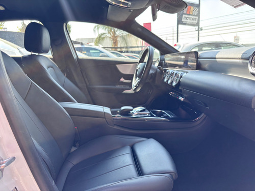 Mercedes-Benz Clase A 1.6 200 Cgi Sport At