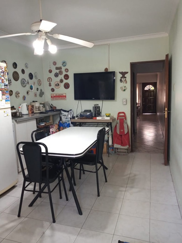 Imagen 24 de 30 de Triplex , Cochera 2 Autos, Dorm En Suite, Fondo Libre,