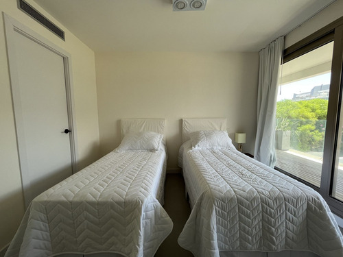 Apartamento En Venta Sobre La Playa En Manantiales (ref: Bpv-8772)