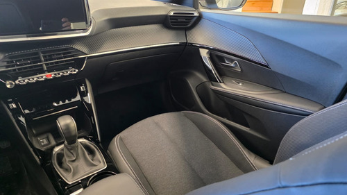 Peugeot 2008 1.0T Allure
