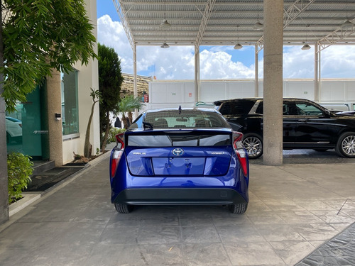 Imagen 7 de 15 de Toyota Prius 2017