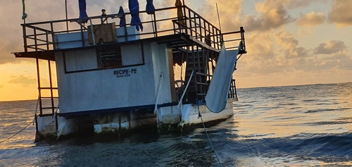 Catamarã E Trimarã Varios Tamanhos