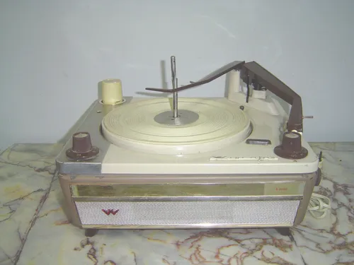 Antiguo Tocadiscos Wincofon E 2050 ref. 810