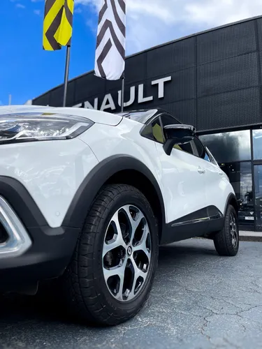 Renault Captur 1.3 T Iconic Cvt