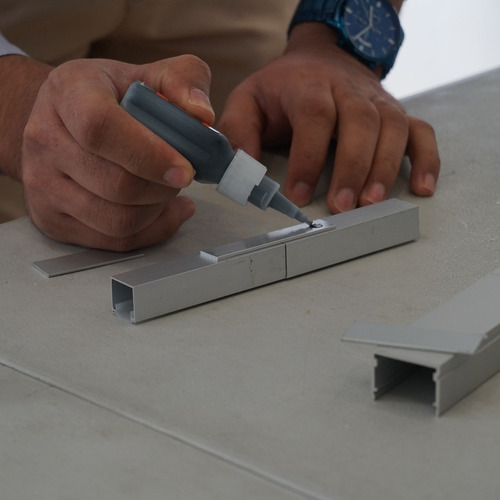 Imagen 4 de 9 de Adinox® C388, Adhesivo Instantáneo Resistente A Impactos